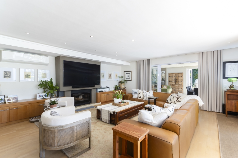 4 Bedroom Property for Sale in Erinvale Golf Estate Western Cape
